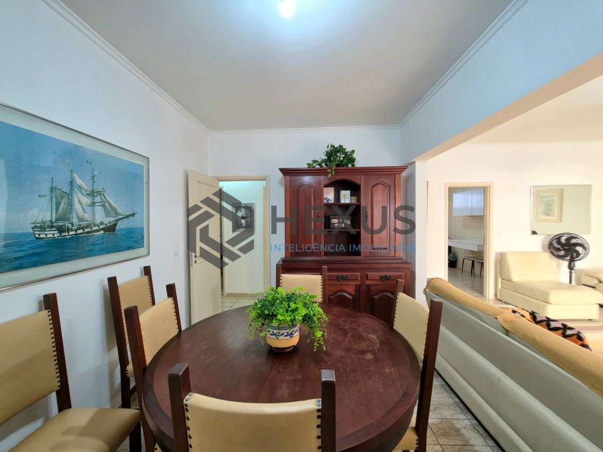 Foto 7 de Apartamento com varanda a 1 quadra da praia na região da Barra Funda nas Pitangueiras, Guarujá