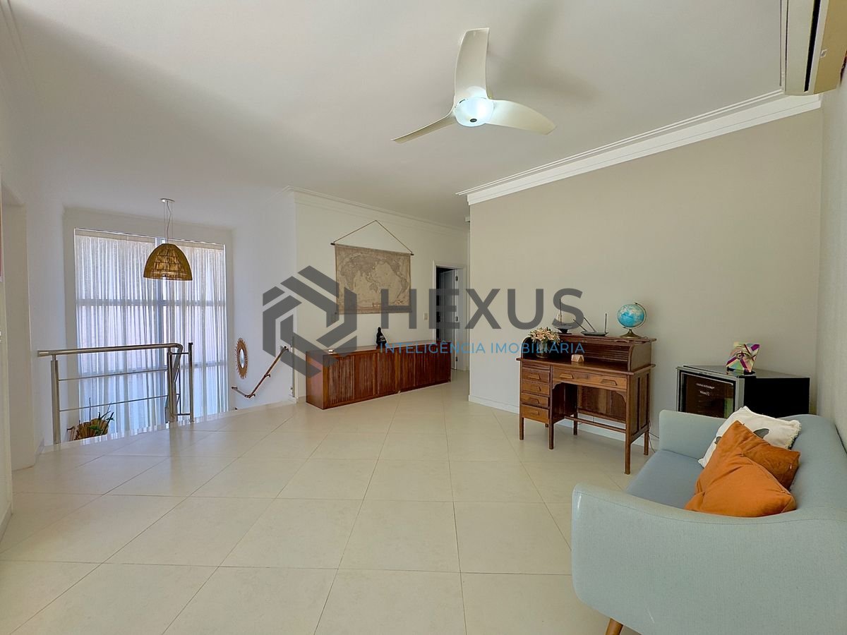 Foto 44 de Casa reformada com piscina e área gourmet no Jardim Acapulco, Guarujá