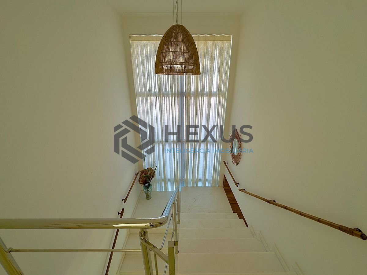 Foto 40 de Casa reformada com piscina e área gourmet no Jardim Acapulco, Guarujá