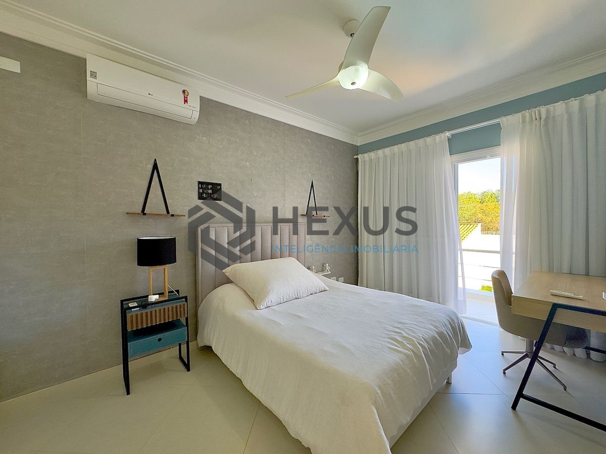 Foto 34 de Casa reformada com piscina e área gourmet no Jardim Acapulco, Guarujá