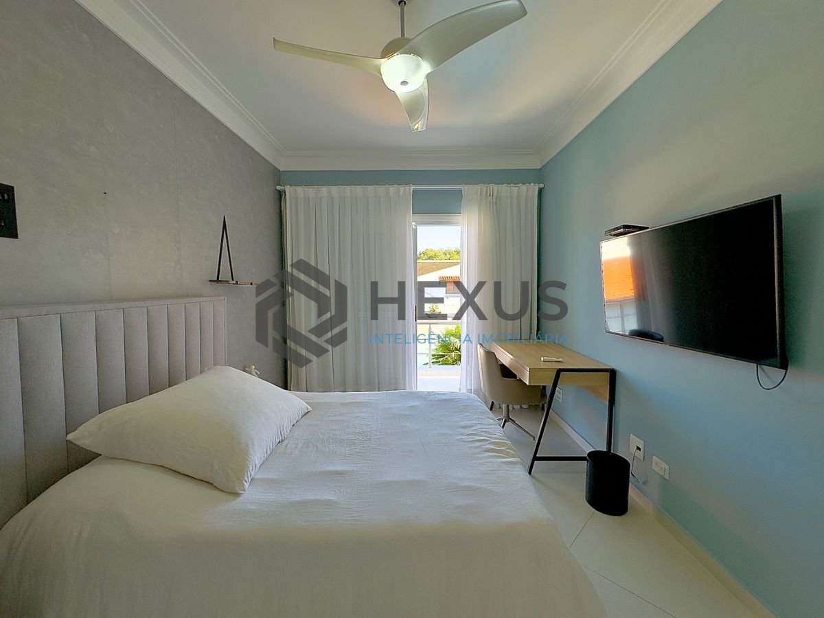 Foto 36 de Casa reformada com piscina e área gourmet no Jardim Acapulco, Guarujá