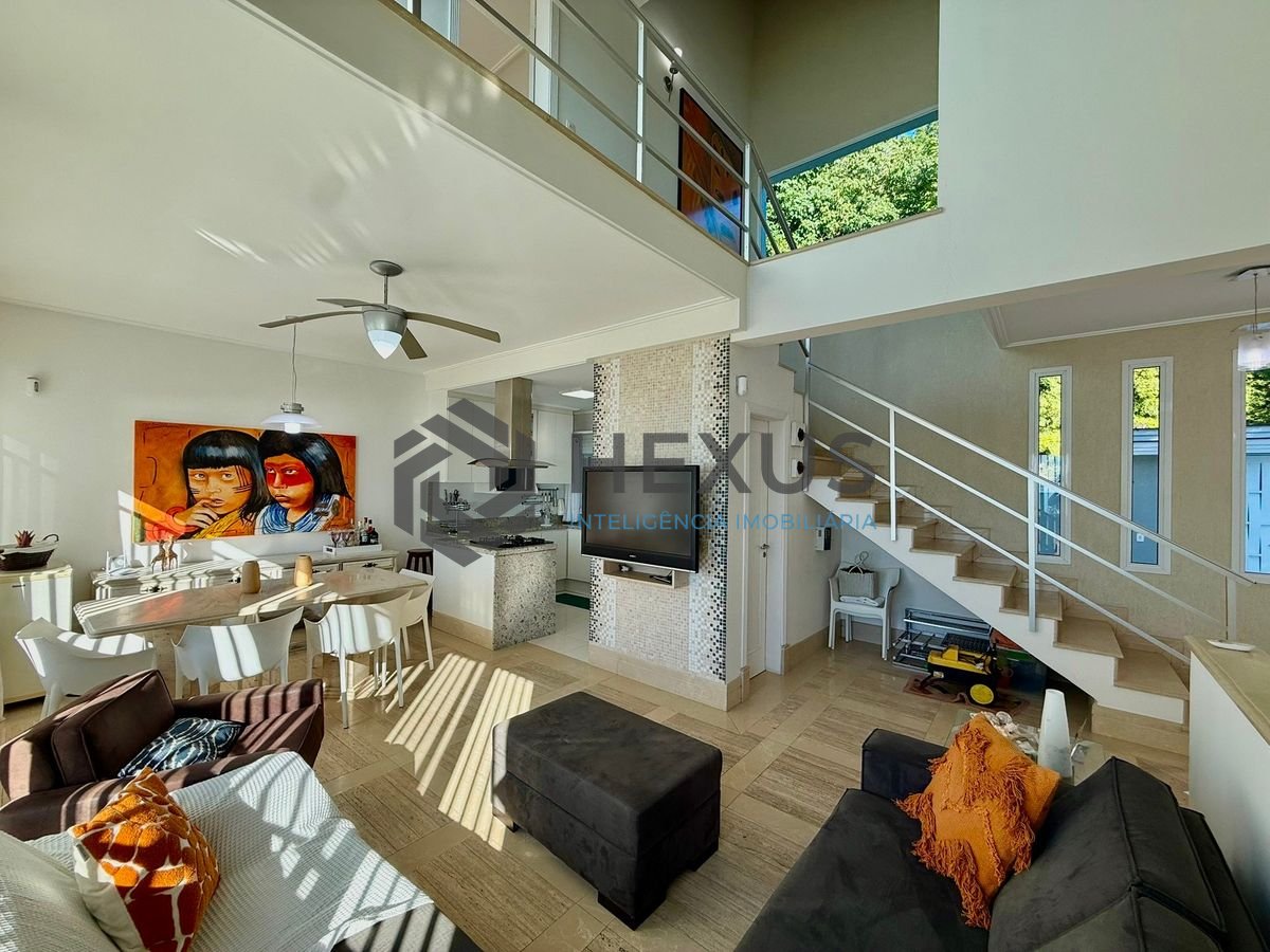 Foto 14 de Casa reformada com varanda vista mar e lazer a 100m da praia no Morro Sorocotuba na Enseada, Guarujá