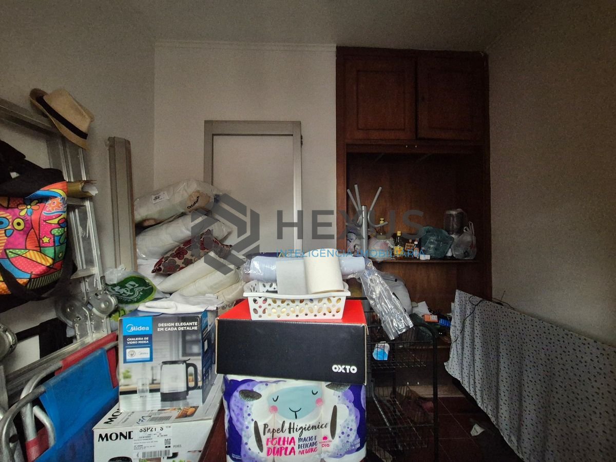 Foto 23 de Apartamento com varanda a 1 quadra da praia nas Pitangueiras, Guarujá