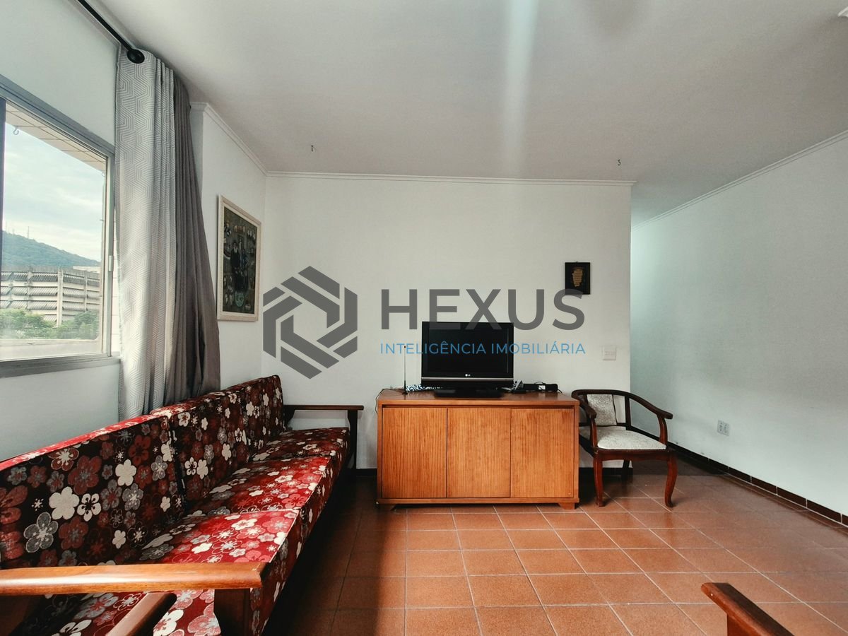 Foto 5 de Apartamento com varanda a 1 quadra da praia nas Pitangueiras, Guarujá