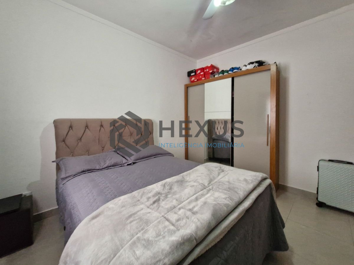 Foto 20 de Casa reformado com varanda na região da Helena Maria na Enseada, Guarujá
