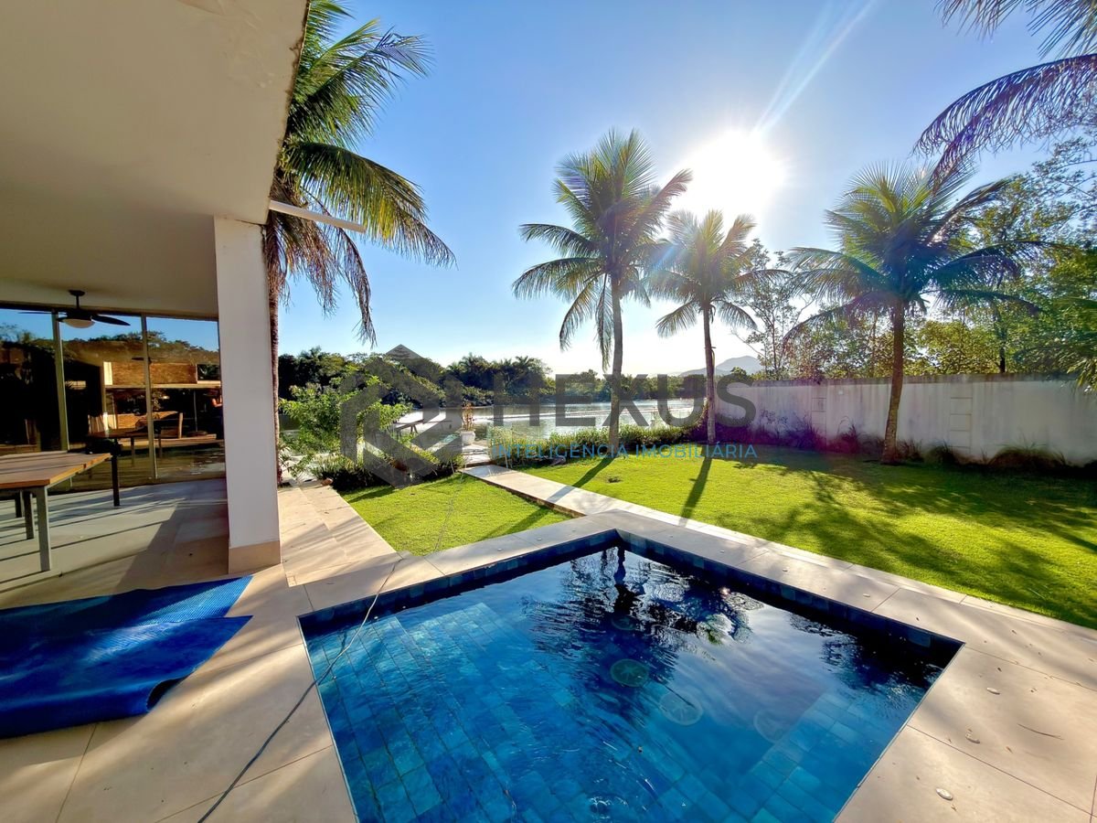 Foto 9 de Casa com pier  e área gourmet no Residencial Marinas Guarujá