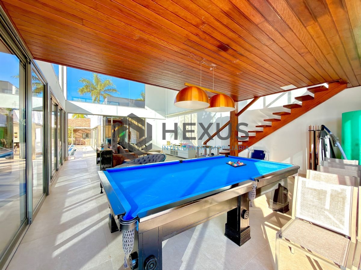 Foto 10 de Casa com pier  e área gourmet no Residencial Marinas Guarujá