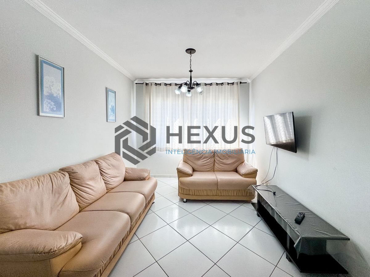 Foto 3 de Apartamento a 1 quadra da praia nas Pitangueiras, Guarujá