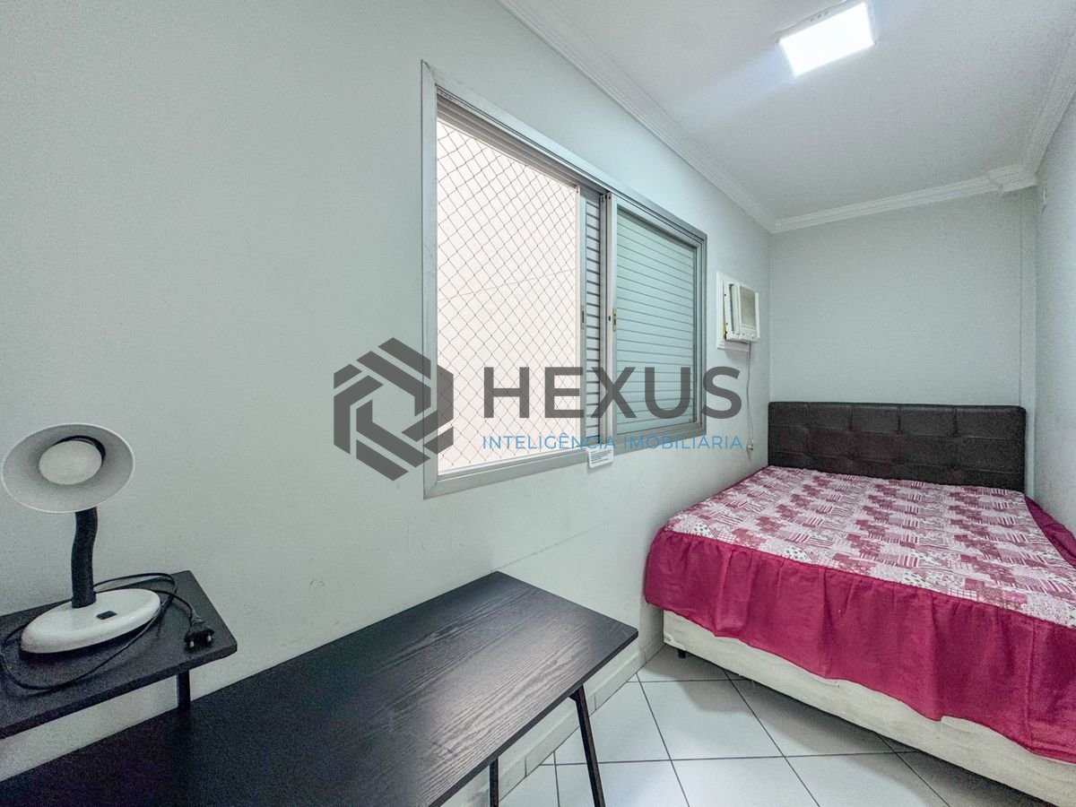 Foto 12 de Apartamento a 1 quadra da praia nas Pitangueiras, Guarujá