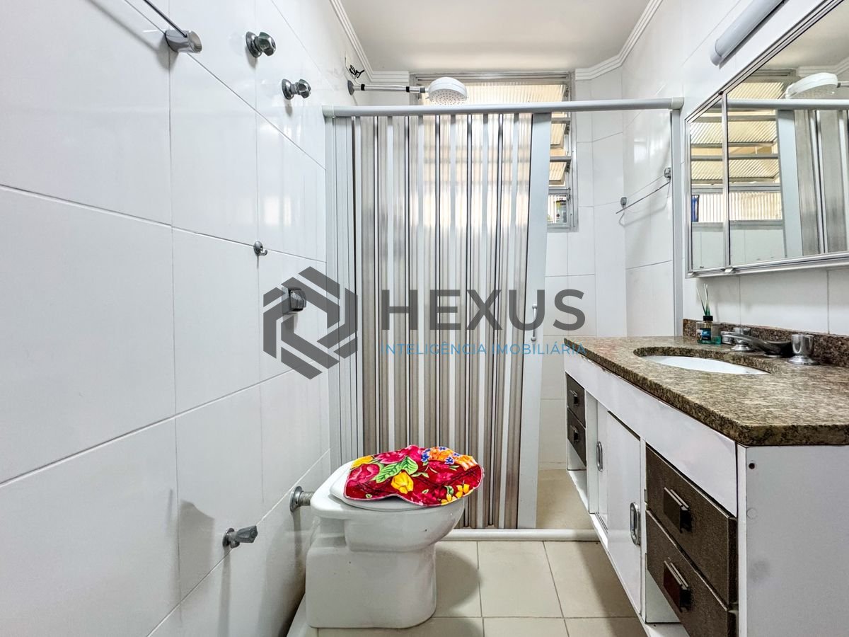 Foto 18 de Apartamento na quadra mar da Praia das Pitangueiras à venda, Guarujá-SP