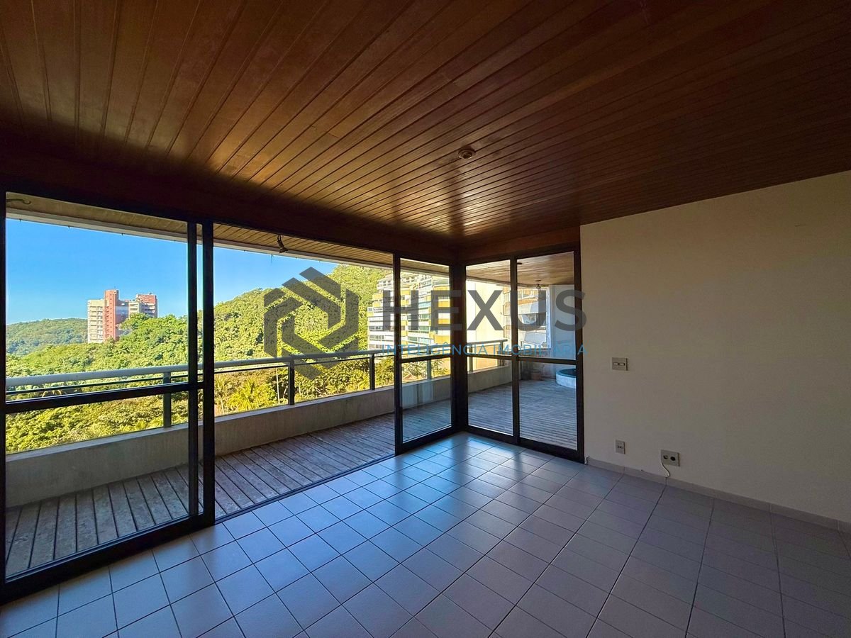 Foto 26 de Apartamento com varanda vista mar e lazer na beira mar no Morro Sorocotuba na Enseada, Guarujá