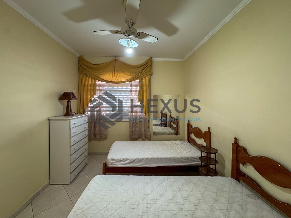 Foto 12 de Apartamento com varanda vista mar e lazer a 80m da praia nas Pitangueiras, Guarujá