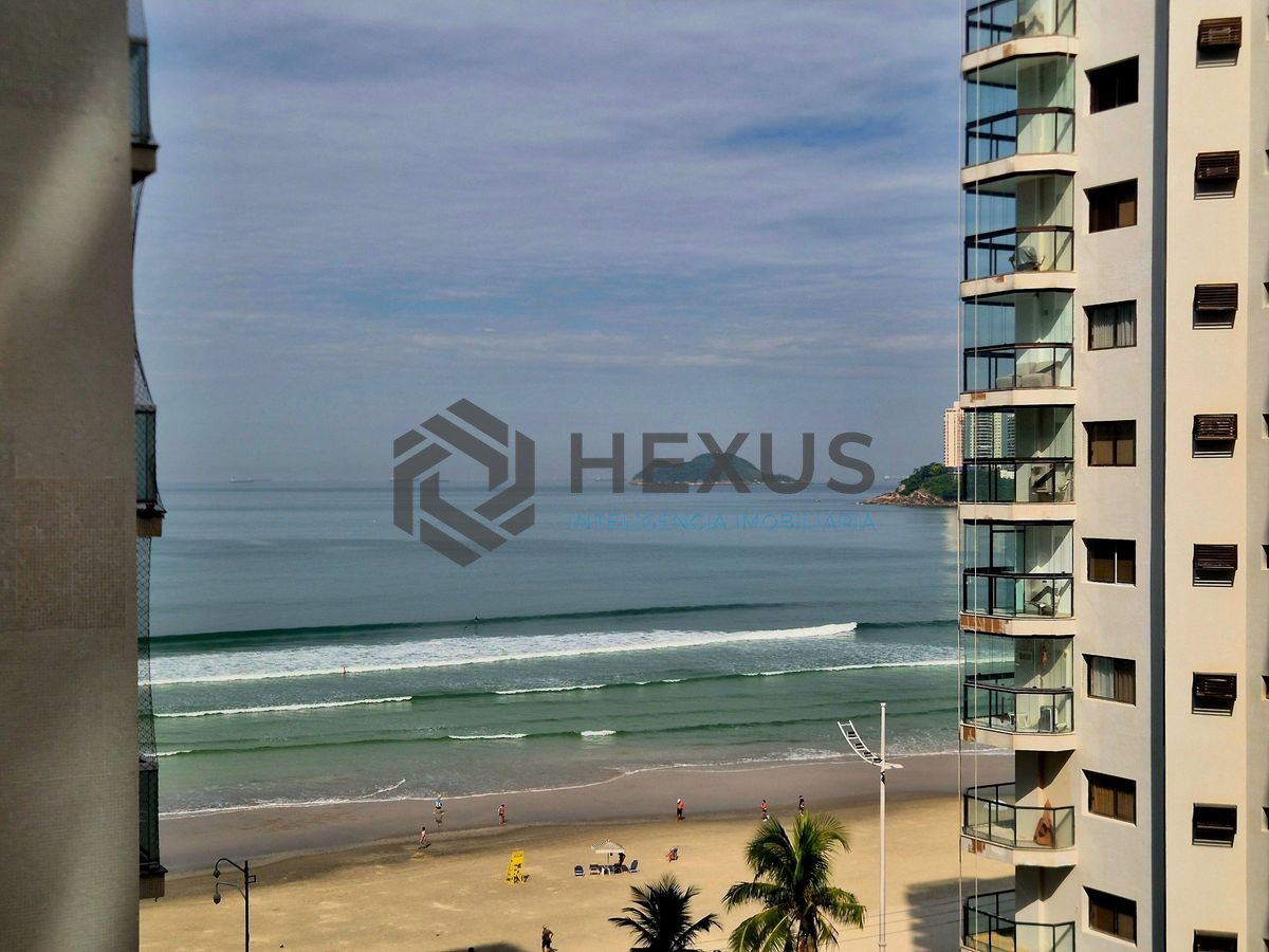 Foto 9 de Apartamento Duplex com varanda vista mar a 50m da praia nas Pitangueiras, Guarujá