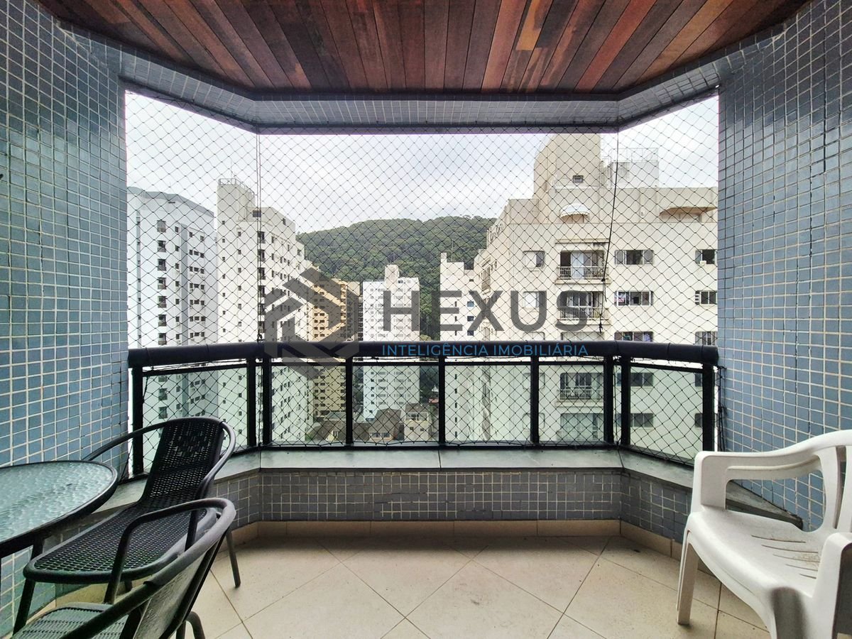 Foto 2 de Apartamento com varanda e lazer na região da Barra Funda nas Pitangueiras, Guarujá