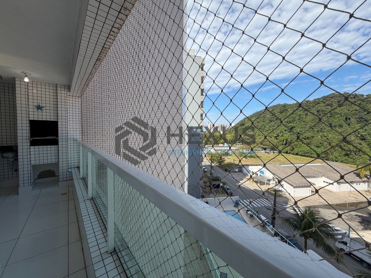 Foto 3 de Apartamento reformado com varanda e lazer na região do Jardim Tejereba na Enseada, Guarujá