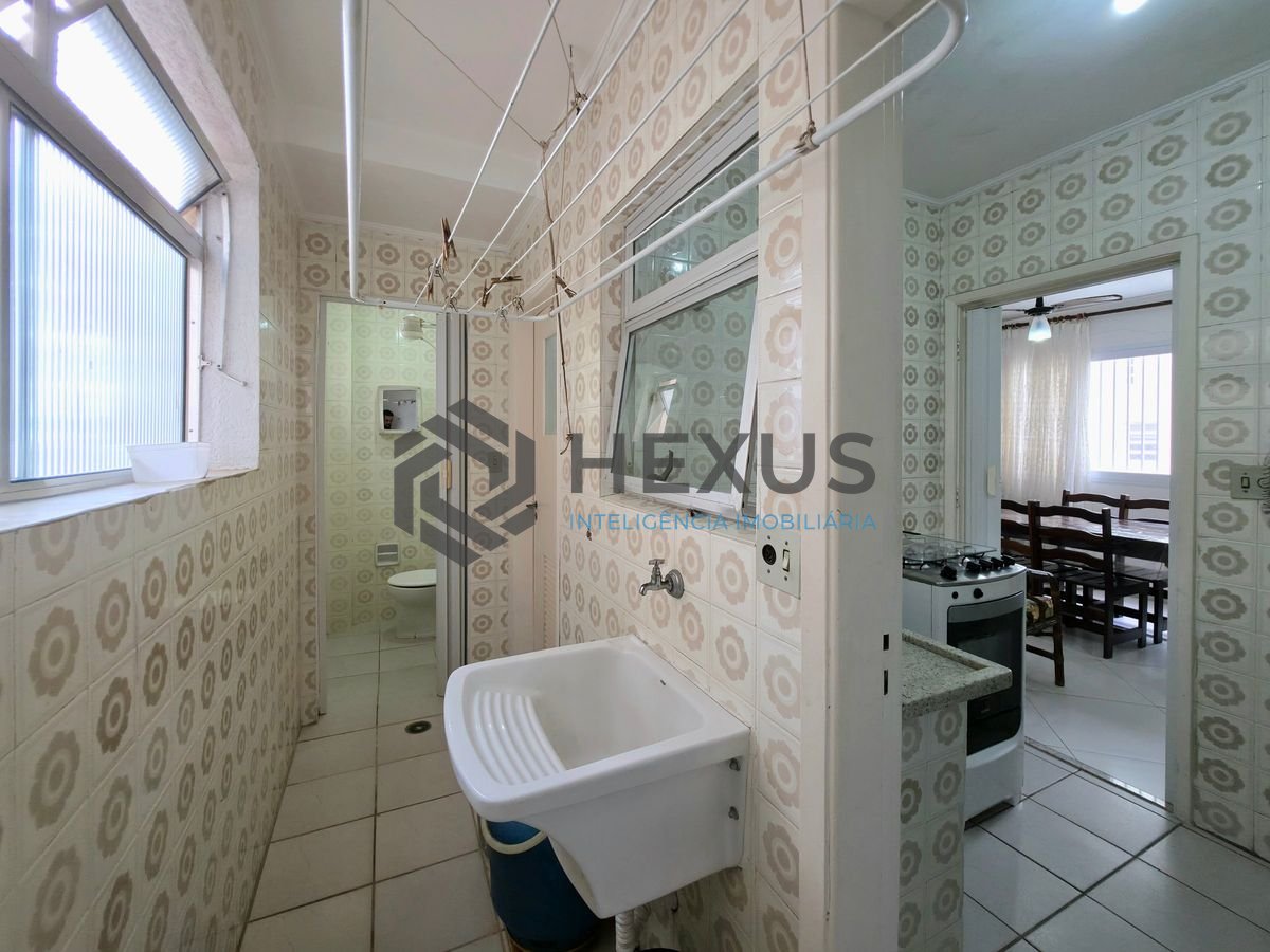 Foto 17 de Apartamento a 1 quadra da praia na região da Barra Funda nas Pitangueiras, Guarujá