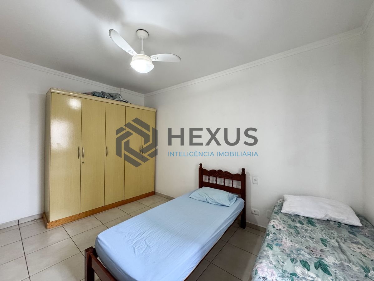 Foto 9 de Apartamento reformado e lazer a 1 quadra da praia no Jardim Astúrias, Guarujá