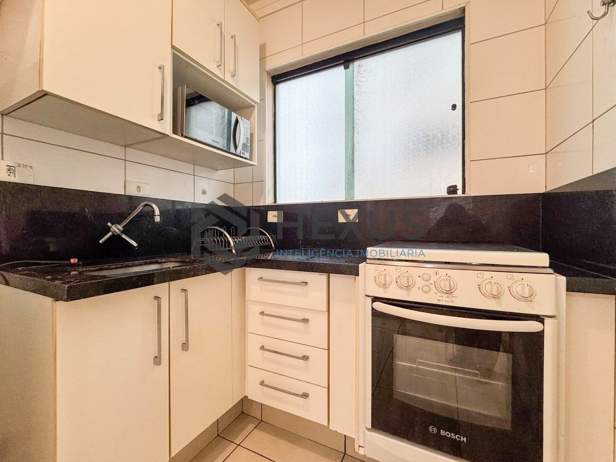 Foto 19 de Apartamento reformado e lazer a 1 quadra da praia no Jardim Astúrias, Guarujá