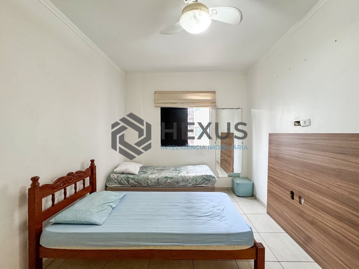 Foto 10 de Apartamento reformado e lazer a 1 quadra da praia no Jardim Astúrias, Guarujá
