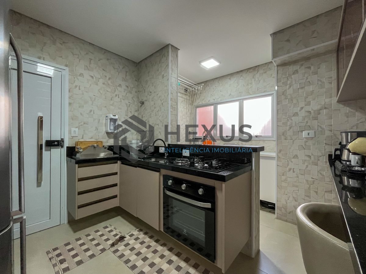 Foto 31 de Apartamento com varanda vista mar e lazer nas Pitangueiras, Guarujá