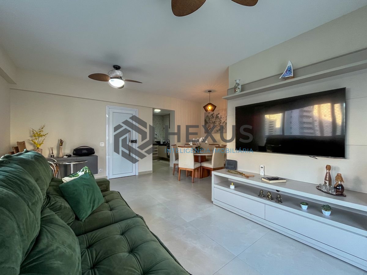 Foto 4 de Apartamento com varanda vista mar e lazer nas Pitangueiras, Guarujá