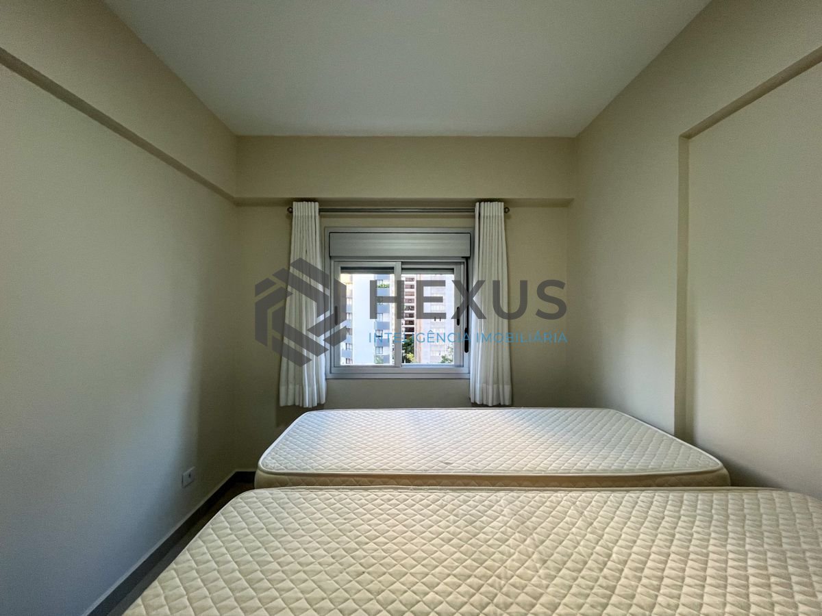 Foto 22 de Apartamento com varanda vista mar e lazer nas Pitangueiras, Guarujá