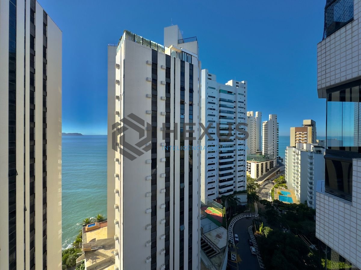 Foto 8 de Apartamento frente mar com varanda vista mar e lazer no Jardim Astúrias, Guarujá