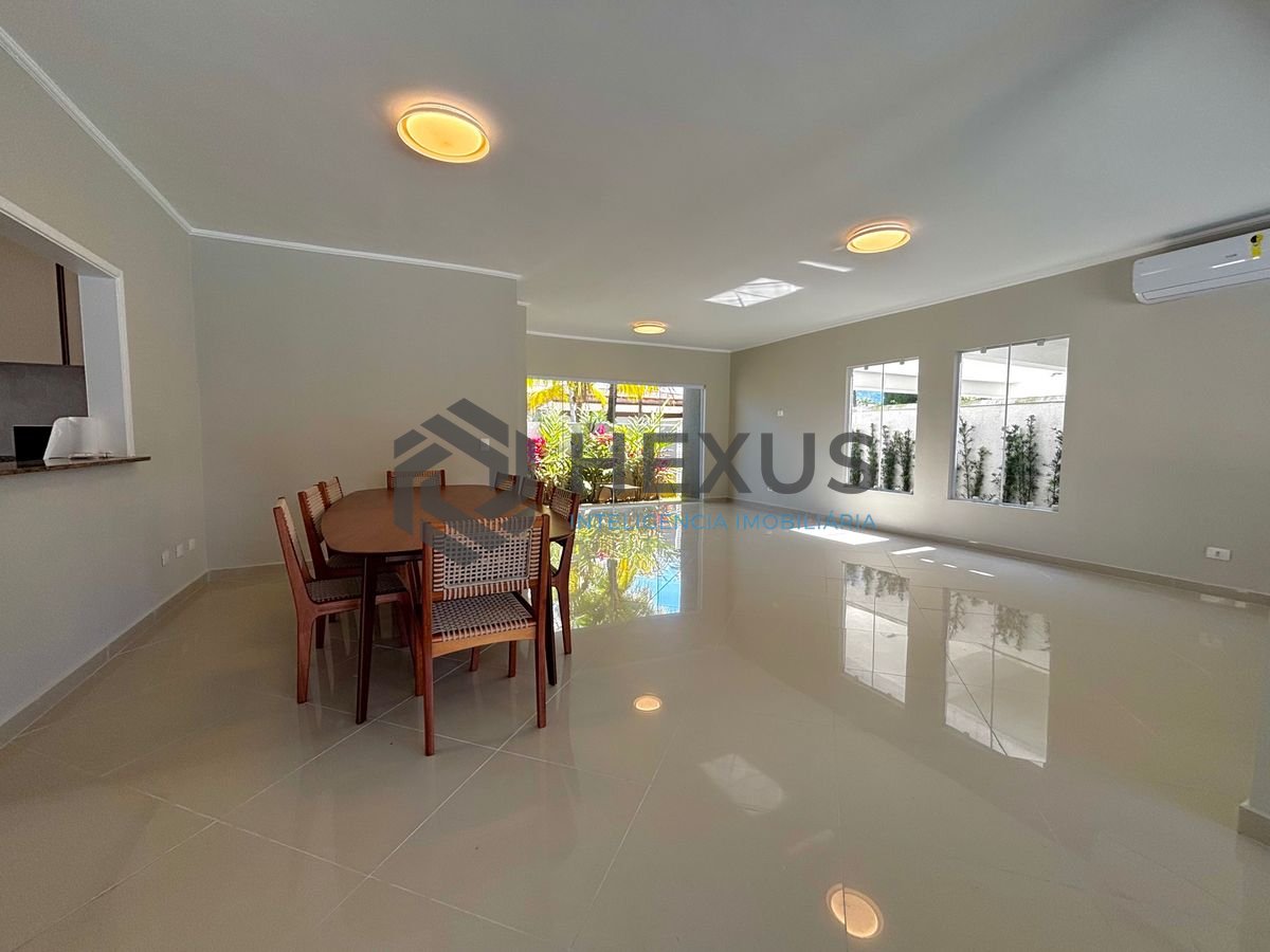 Foto 8 de Casa reformada com piscina e área gourmet no Jardim Acapulco, Guarujá