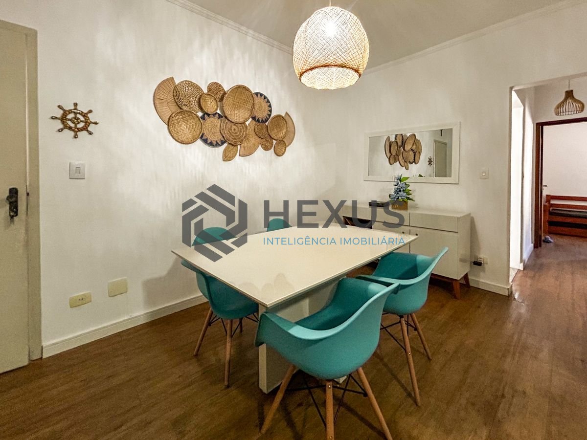 Foto 4 de Apartamento com varanda e lazer a 200m da praia no Jardim Astúrias, Guarujá