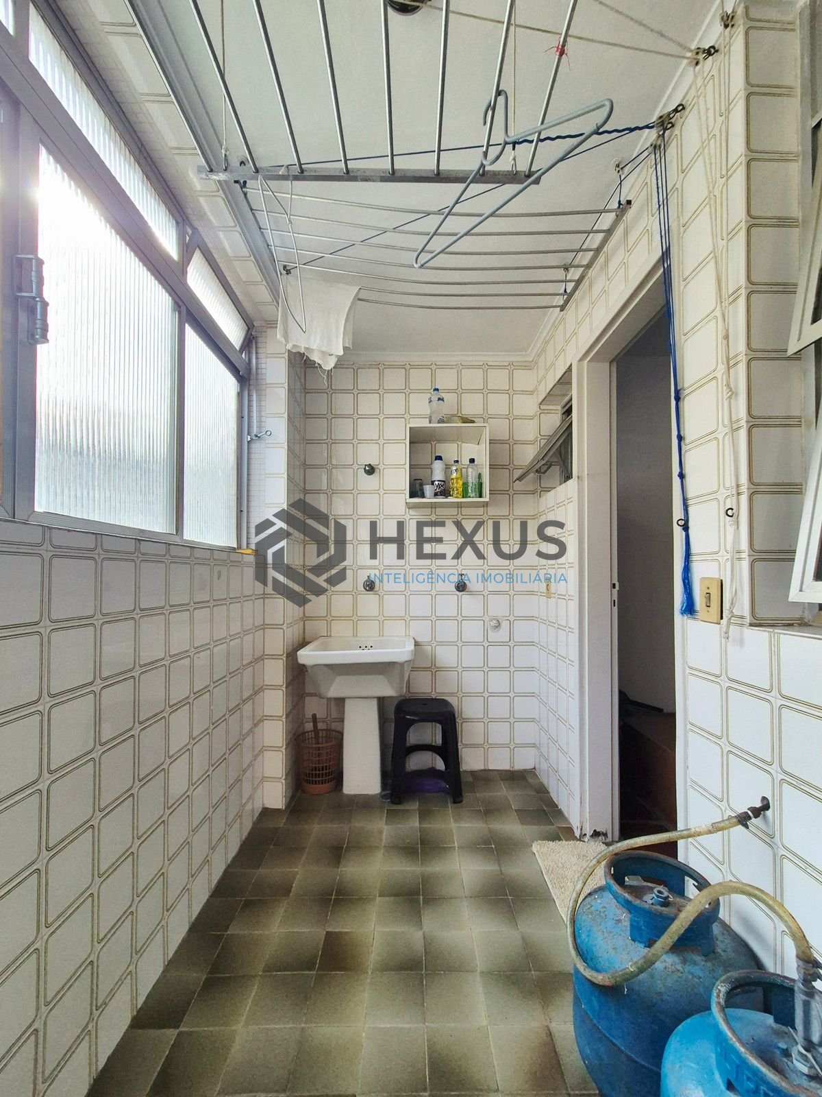 Foto 22 de Apartamento a 1 quadra da praia nas Pitangueiras, Guarujá