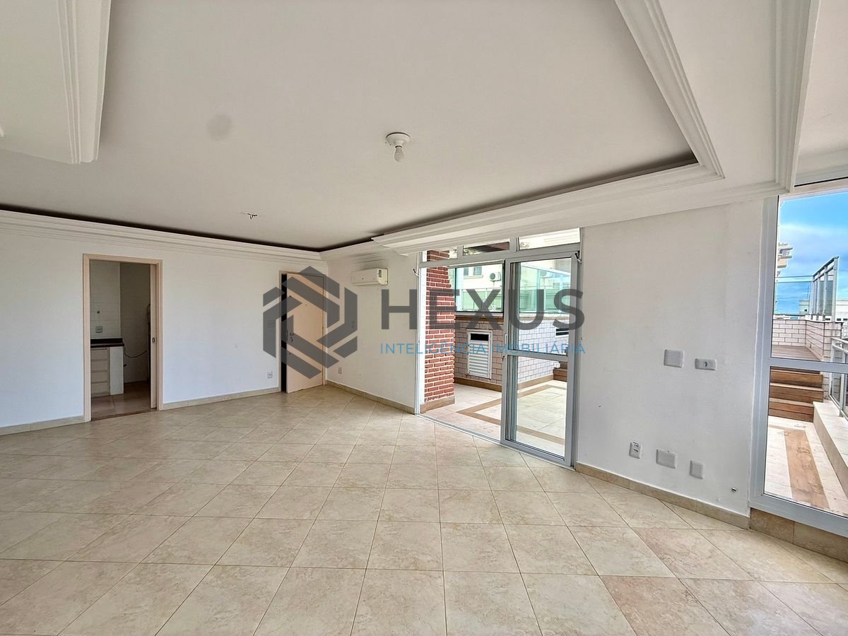 Foto 11 de Cobertura Penthouse à venda na Praia da Enseada