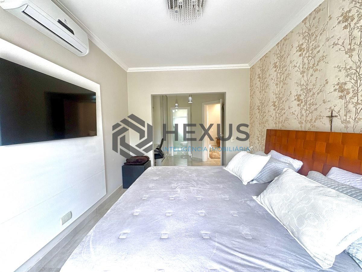 Foto 39 de Casa reformada com piscina e área gourmet no Jardim Acapulco, Guarujá