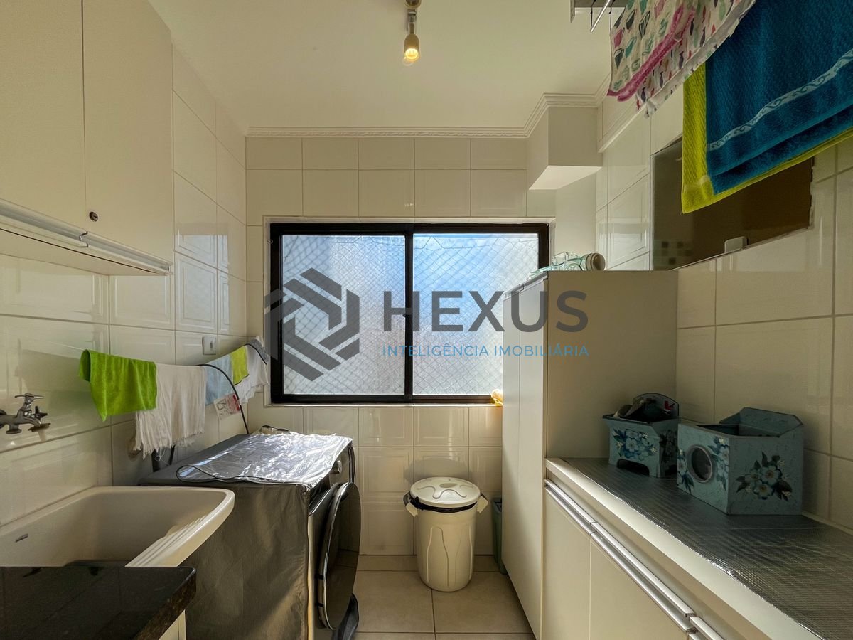 Foto 36 de Apartamento com varanda e lazer na beira mar da Praia da Enseada, Guaruja