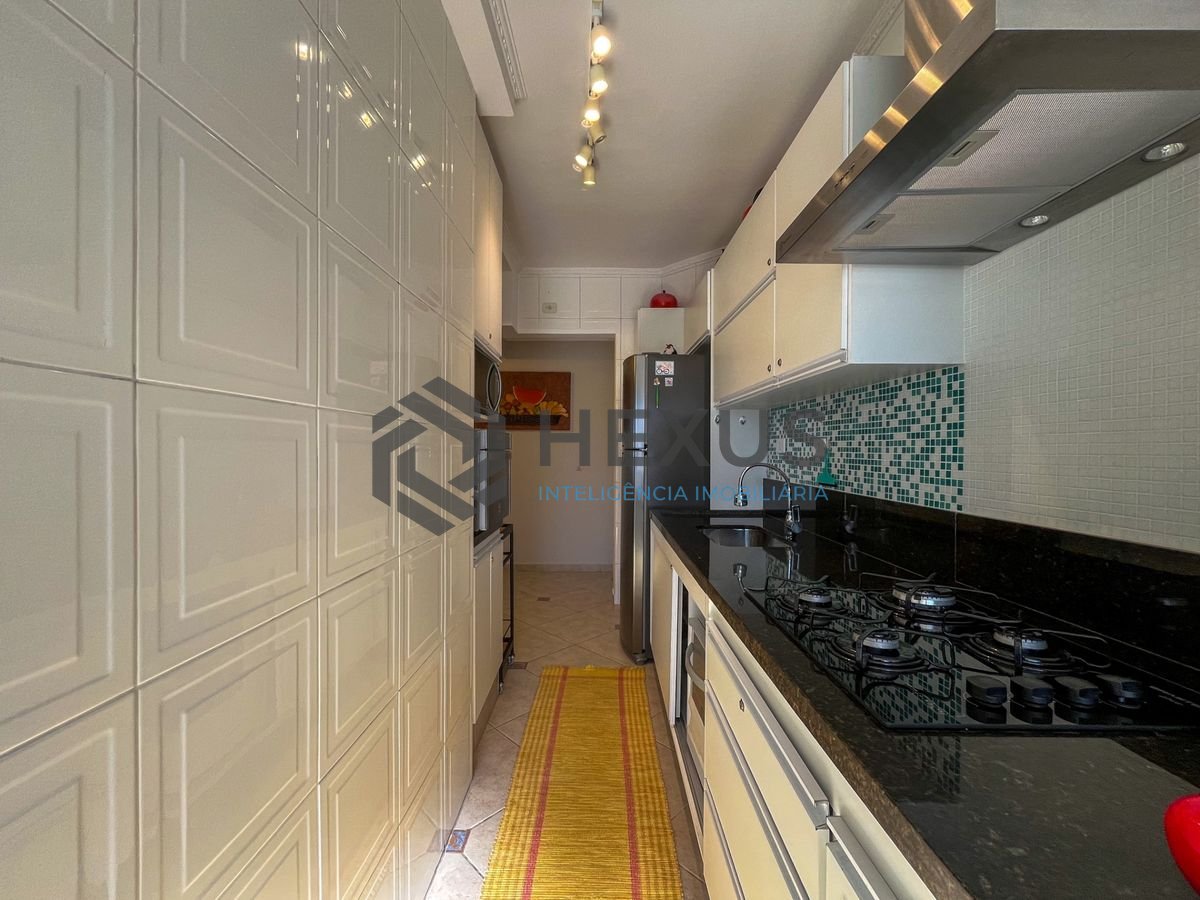 Foto 33 de Apartamento com varanda e lazer na beira mar da Praia da Enseada, Guaruja
