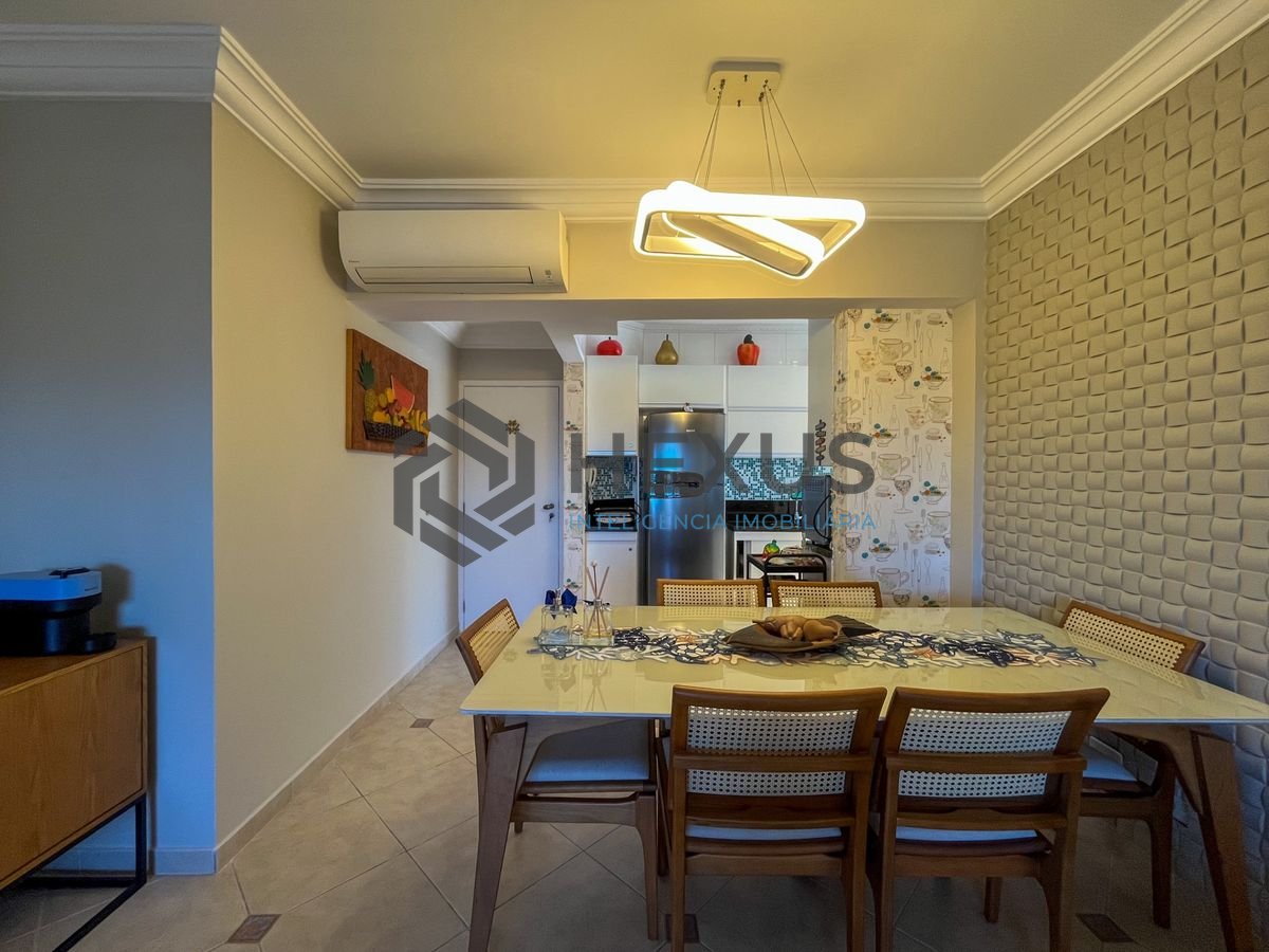 Foto 6 de Apartamento com varanda e lazer na beira mar da Praia da Enseada, Guaruja