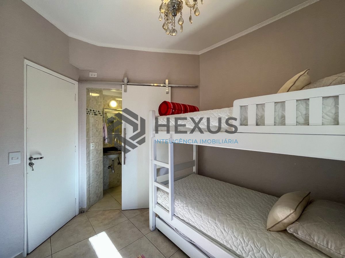 Foto 23 de Apartamento com varanda e lazer na beira mar da Praia da Enseada, Guaruja