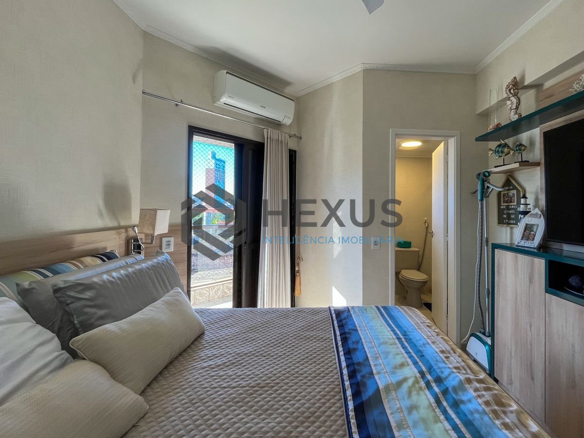 Foto 27 de Apartamento com varanda e lazer na beira mar da Praia da Enseada, Guaruja