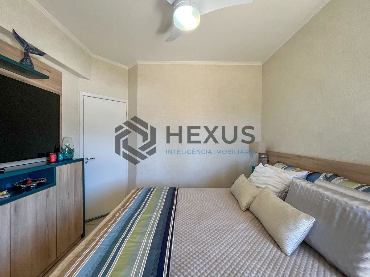Foto 28 de Apartamento com varanda e lazer na beira mar da Praia da Enseada, Guaruja