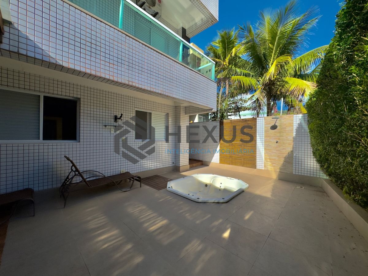 Foto 9 de Apartamento reformado com varanda gourmet e lazer na beira mar no Tombo, Guarujá