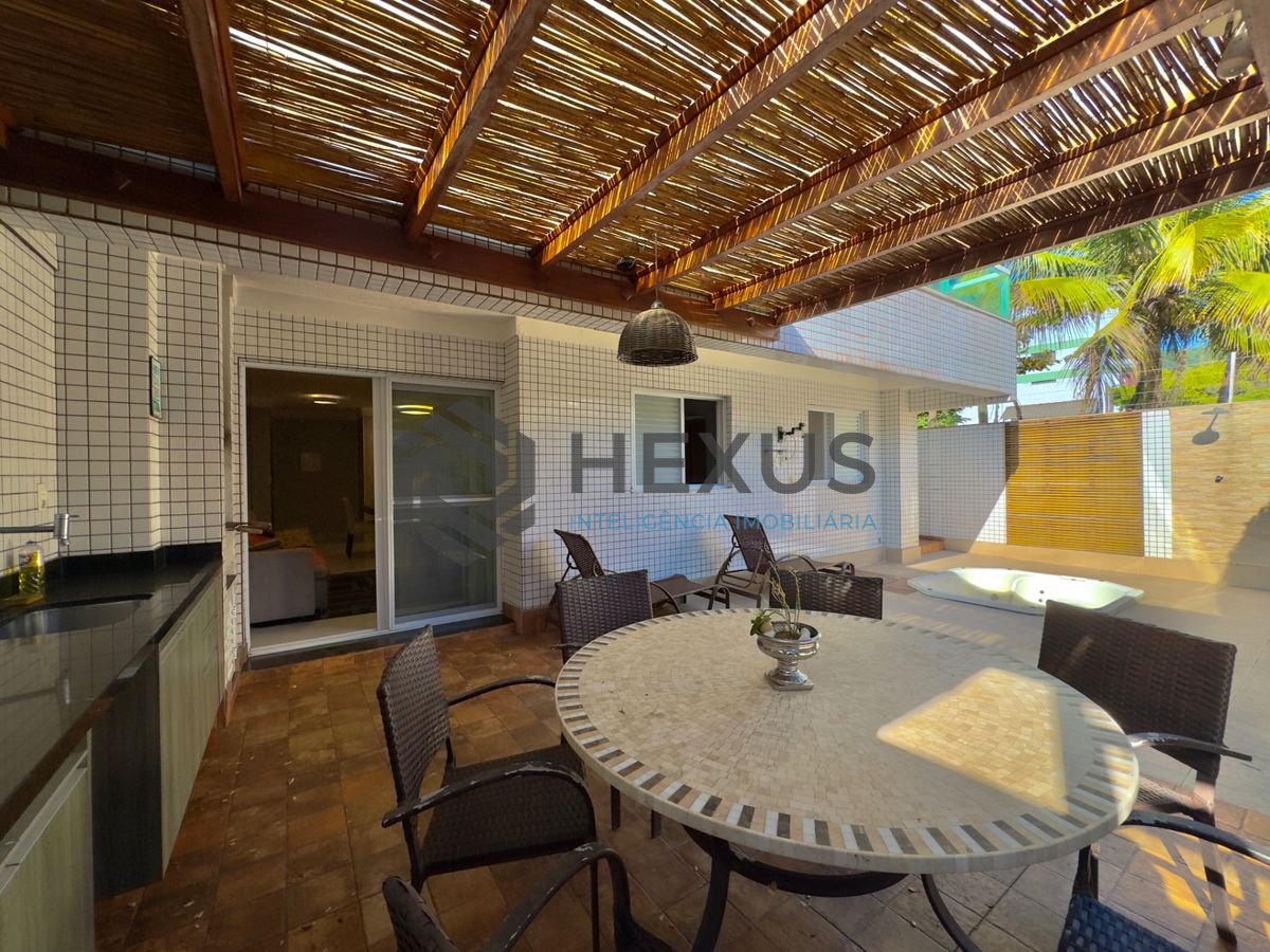 Foto 11 de Apartamento reformado com varanda gourmet e lazer na beira mar no Tombo, Guarujá