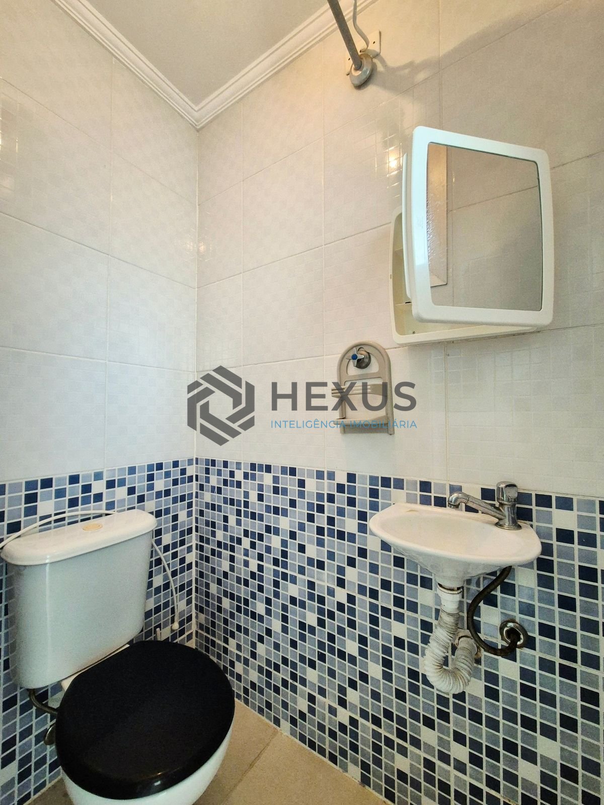 Foto 16 de Apartamento com varanda nas Pitangueiras, Guarujá