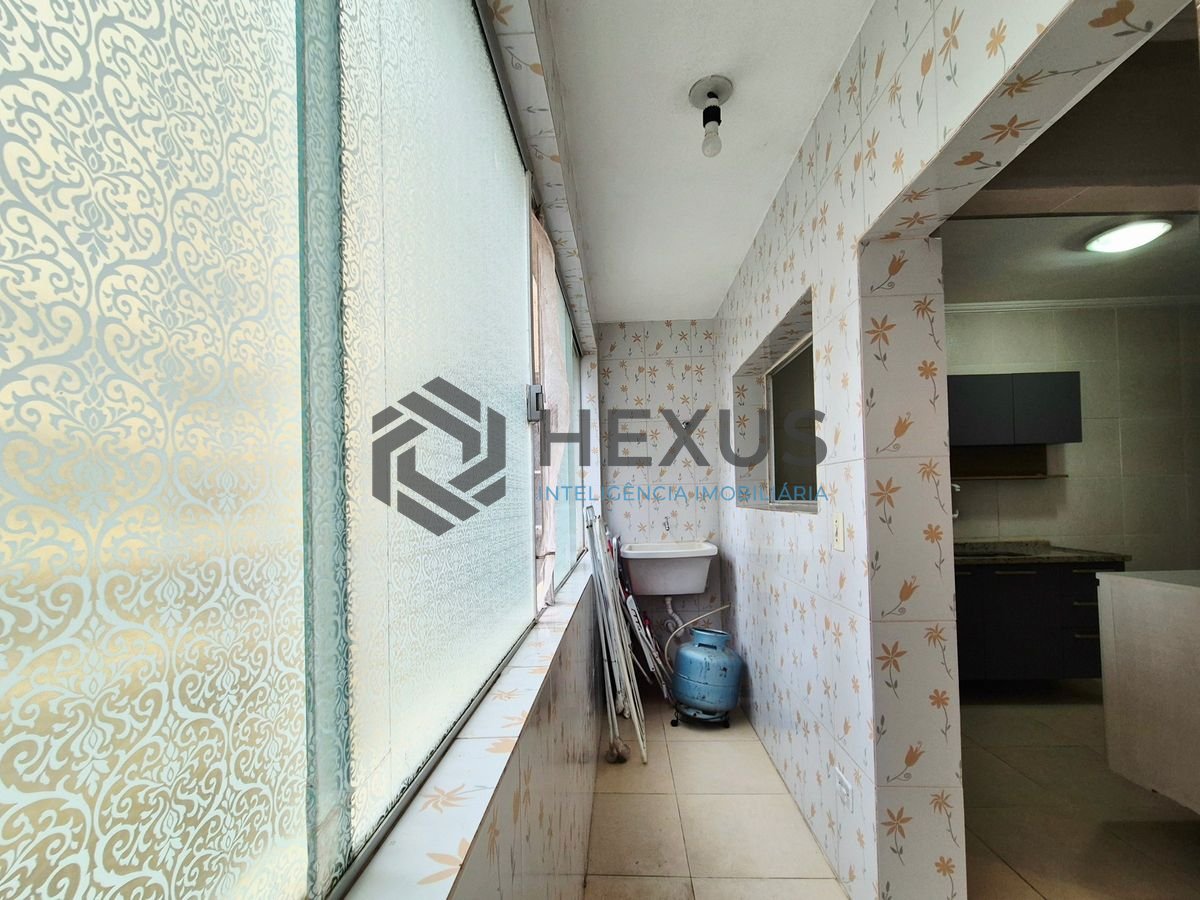 Foto 17 de Apartamento com varanda nas Pitangueiras, Guarujá