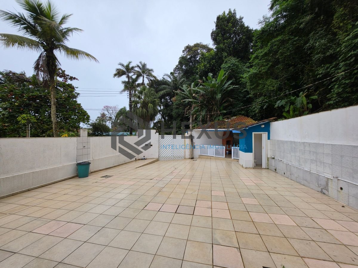 Foto 2 de Casa no Jardim Guaiuba, Guarujá