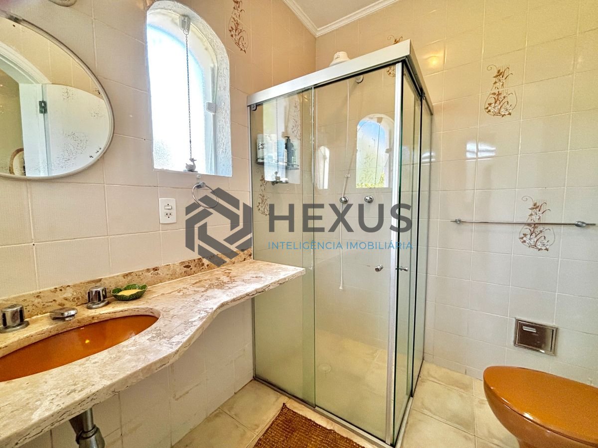 Foto 19 de Casa reformada com piscina e área gourmet no Jardim Acapulco, Guarujá