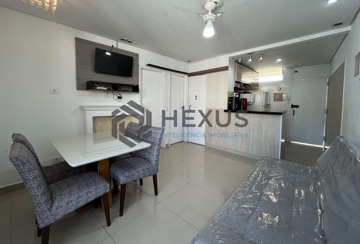 Foto 9 de Apartamento com varanda vista mar e lazer a 1 quadra da praia nas Pitangueiras, Guarujá