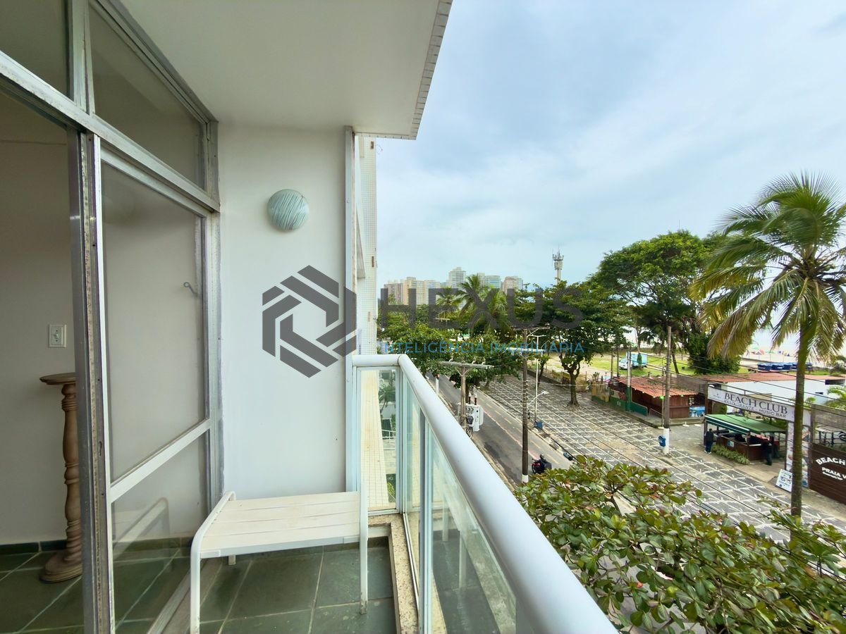 Foto 7 de Apartamento frente mar com varanda vista mar nas Pitangueiras, Guarujá
