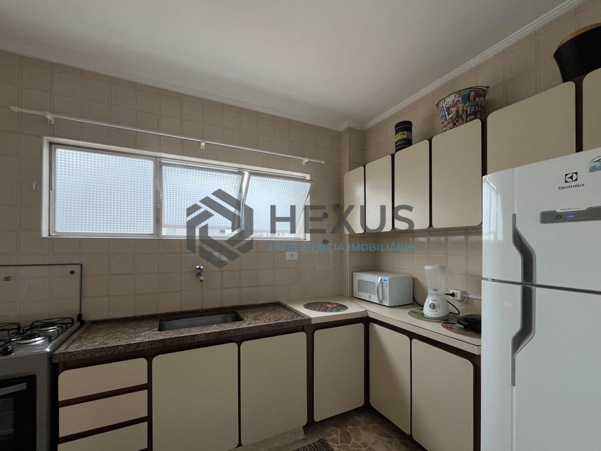Foto 20 de Apartamento reformado com vista mar a 300m da praia na região da Barra Funda nas Pitangueiras, Guarujá