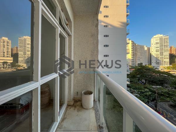 Apartamento à Venda em Pitangueiras — foto 11