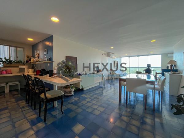 Apartamento à Venda em Pitangueiras — foto 1