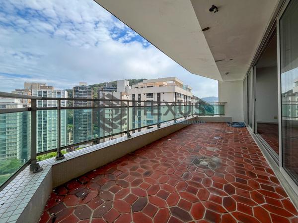 Apartamento à Venda em Pitangueiras — foto 12
